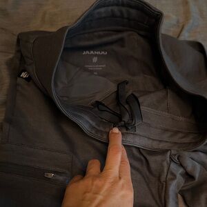 Jaanuu women’s grey scrub joggers xs